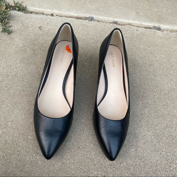 🍄 Cole Haan Black Career Wear Preppy Heels - Picture 1 of 8